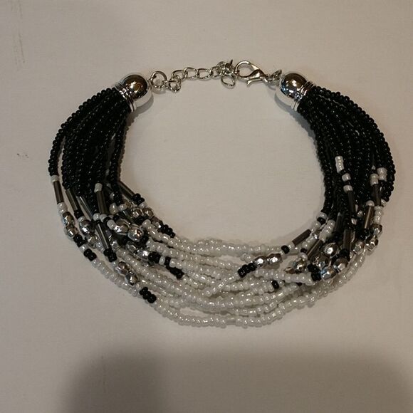 👌 Pretty Beaded bracelet  - Picture 1 of 7